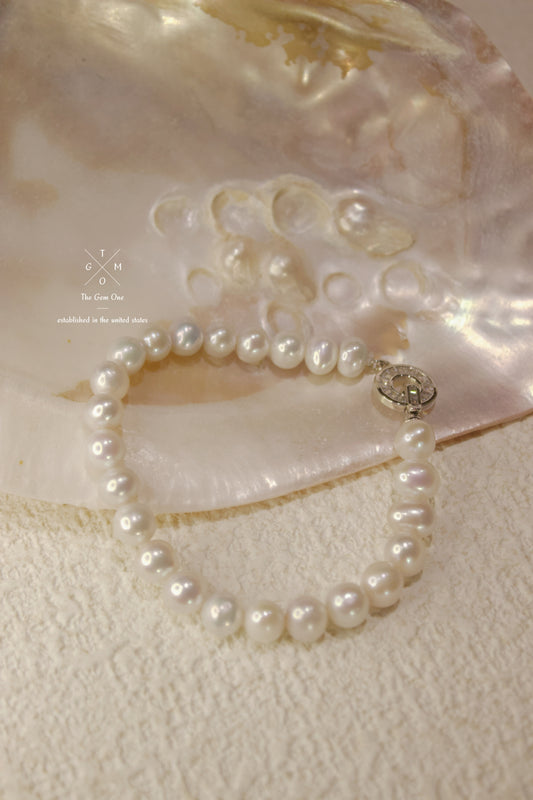 Classic Freshwater Pearl Bracelet with Sterling Silver Clasp