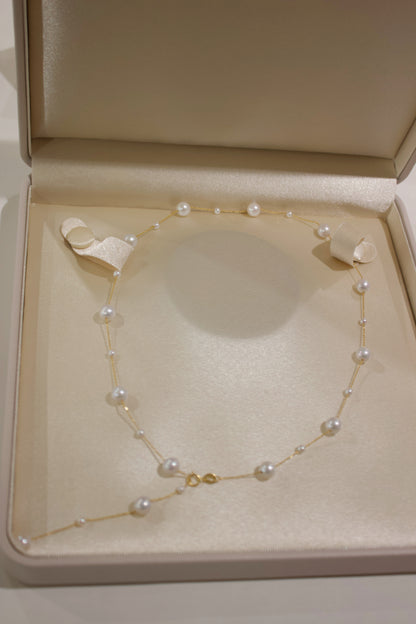 Starry Necklace in Fine 18K gold 3-4mm-6-7mm-A Masterpiece of Handcrafted Elegance