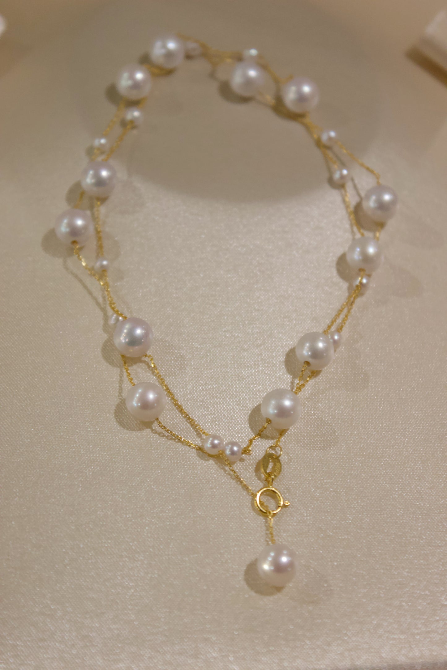 Starry Necklace in Fine 18K gold 3-4mm-6-7mm-A Masterpiece of Handcrafted Elegance