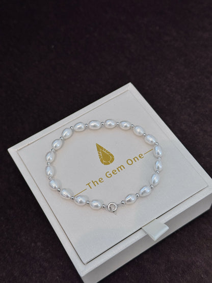 Elegant Freshwater Pearl Bracelet with Sterling Silver Accents