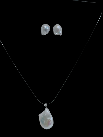 Avant-Garde Baroque Pearl Necklace and Earrings Set